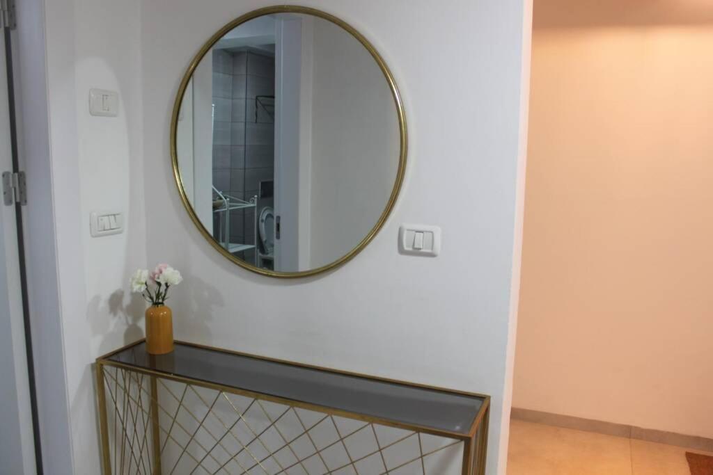 נוף הארבל עם חלון לכינרת Apartment Migdal Exterior foto