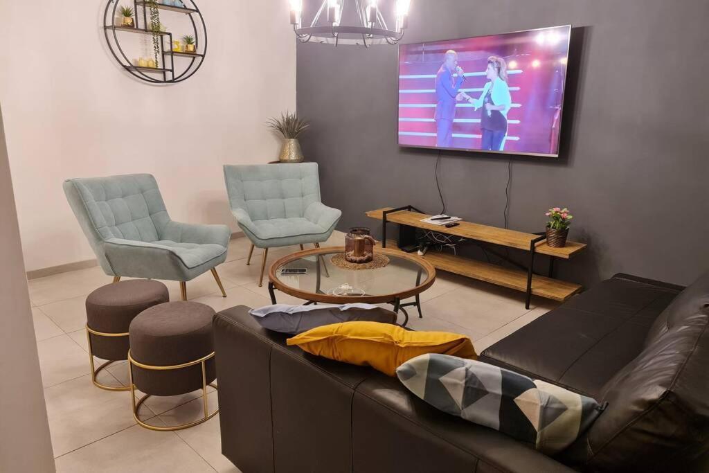 נוף הארבל עם חלון לכינרת Apartment Migdal Exterior foto